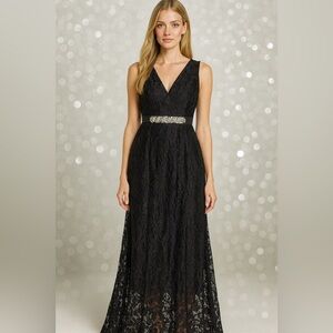 En Focus Studio maxi dress Sz 4 black lace